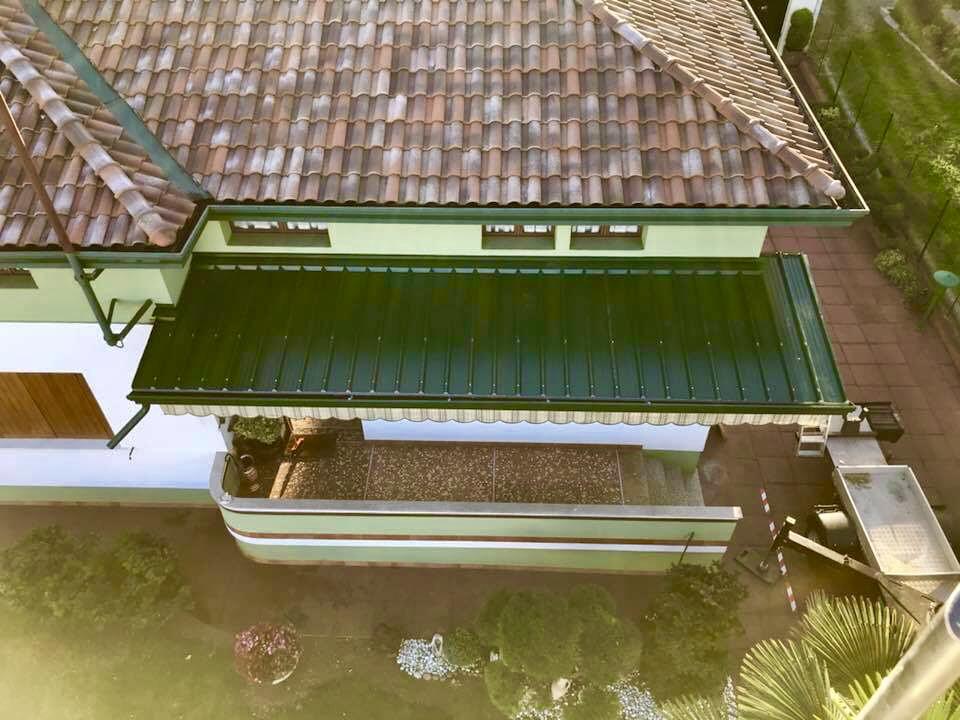  Coperture con pannelli metallici coibentati monopanel - Lattonerie Spagnol 